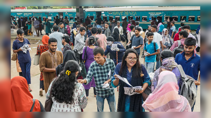 চাকসু নির্বাচন: শেষ দিনের প্রচারণায় মুখর ক্যাম্পাস